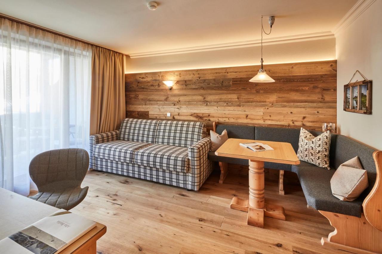 Hotel Marmolada كورفارا إنْ بادِيا المظهر الخارجي الصورة