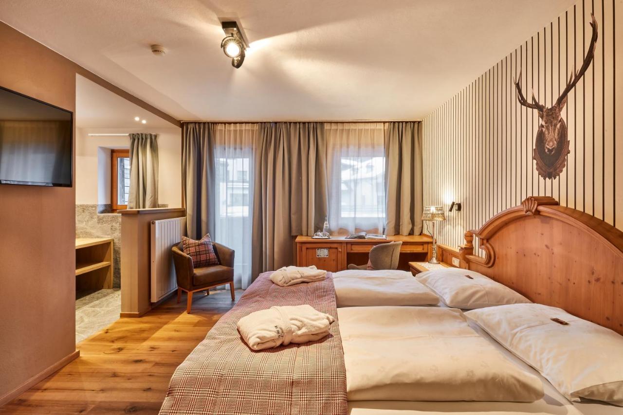 Hotel Marmolada كورفارا إنْ بادِيا المظهر الخارجي الصورة